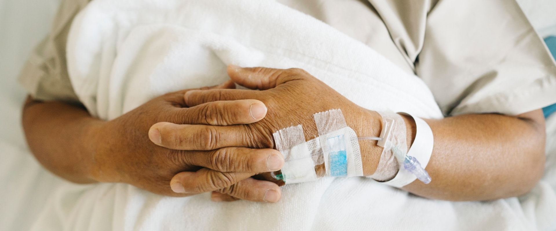 How to Manage Potential Side Effects of IV Therapy